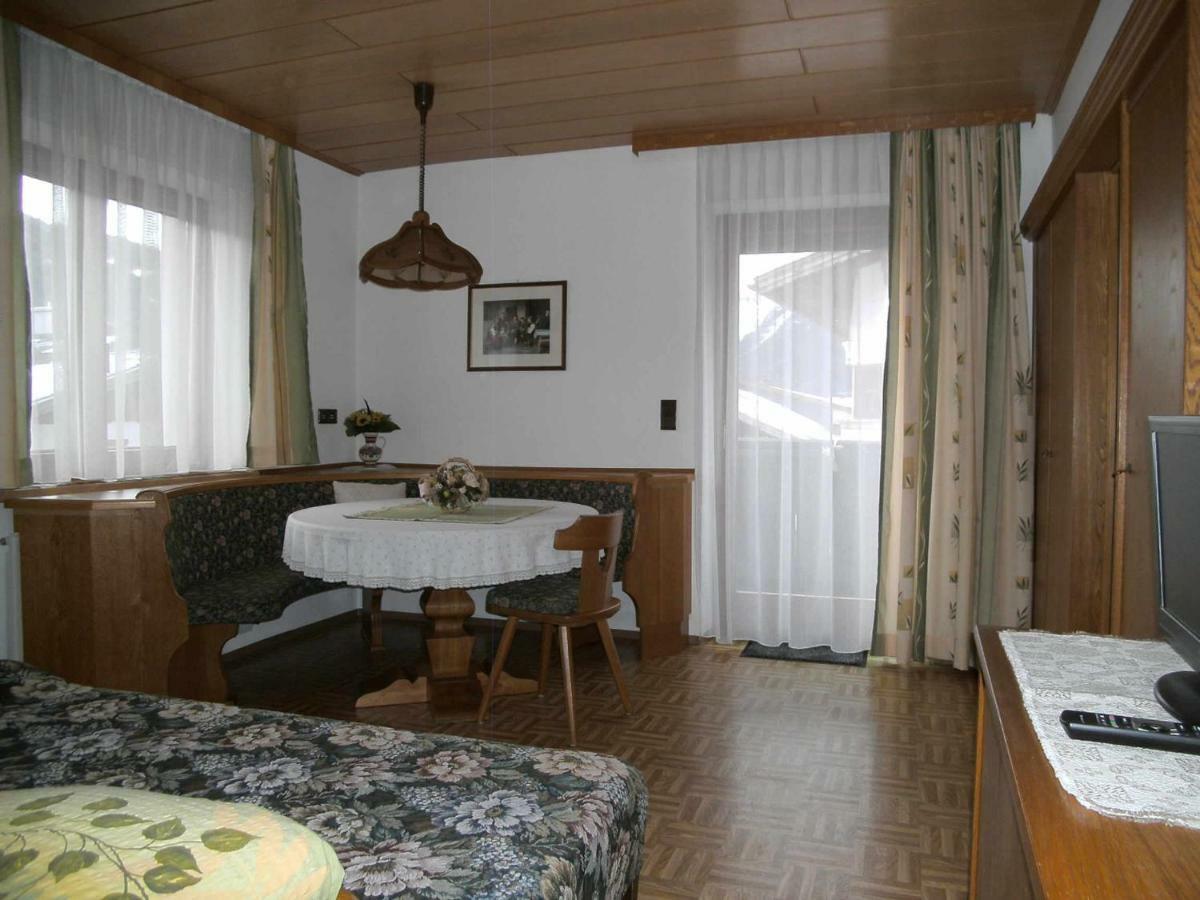 Apartments Jaeger Trins Dış mekan fotoğraf